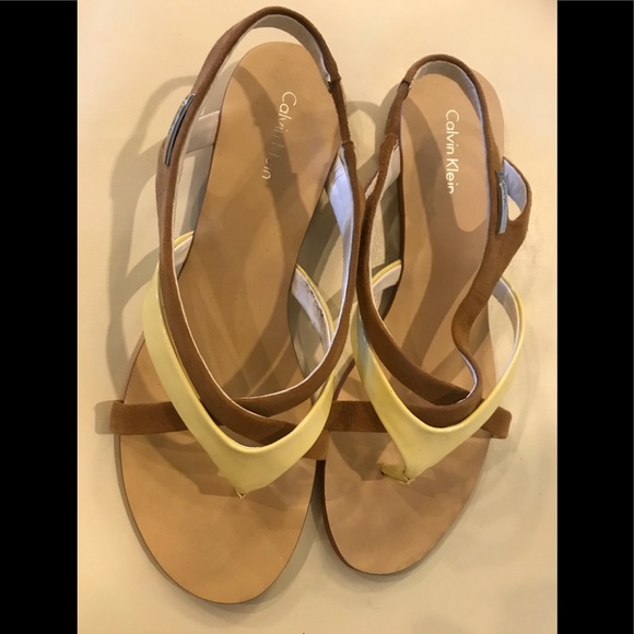 NEW Calvin Klein Sandles - Picture 4 of 10